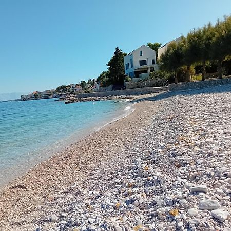 Afrodita Bistrica Sutivan Exteriör bild